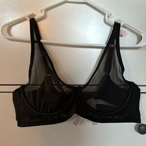 Victoria’s Secret Unlined Plunge Bra